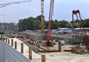 Le chantier du CEVA aura 21 mois de retard. L’UDC et le MCG exigent des explications. DRK 