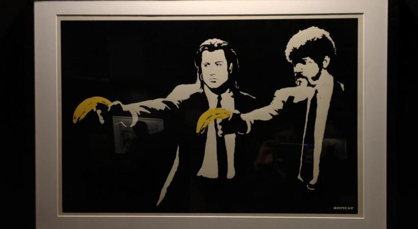 Des bananes à la place des flingues des tueurs du film mythique «Pulp Fiction». MARIE PRIEUR