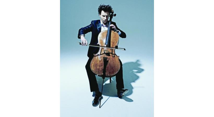 Edgar Moreau, surnommé «le petit prince du violoncelle».  JULIEN MIGNOT-ERATO