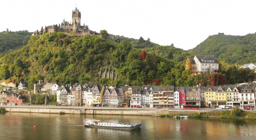 Tout au long de la Moselle, l’on remonte  le temps. Ses terres sont occupées depuis  la Préhistoire... CROISIEUROPE