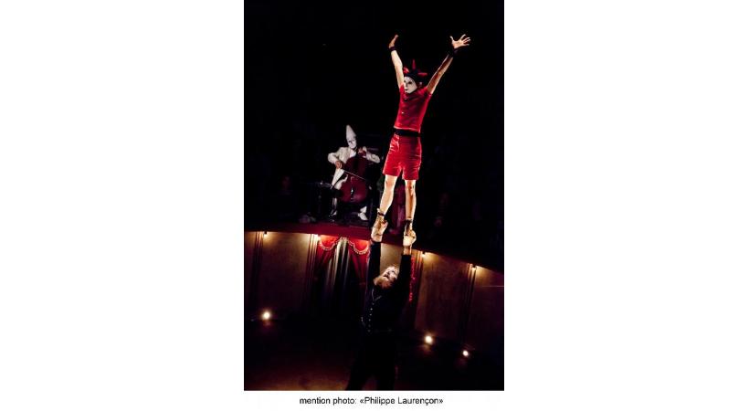 Un spectacle de cirque atypique.  PHILIPPE LAURENçON 