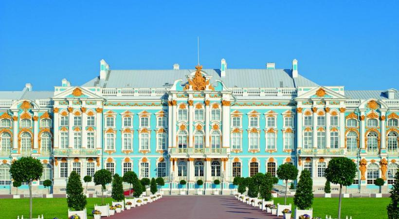 Le Palais Catherine, fleuron de l’architecture baroque russe, à Tsarskoïe Selo, près de Saint-Pétersbourg. 