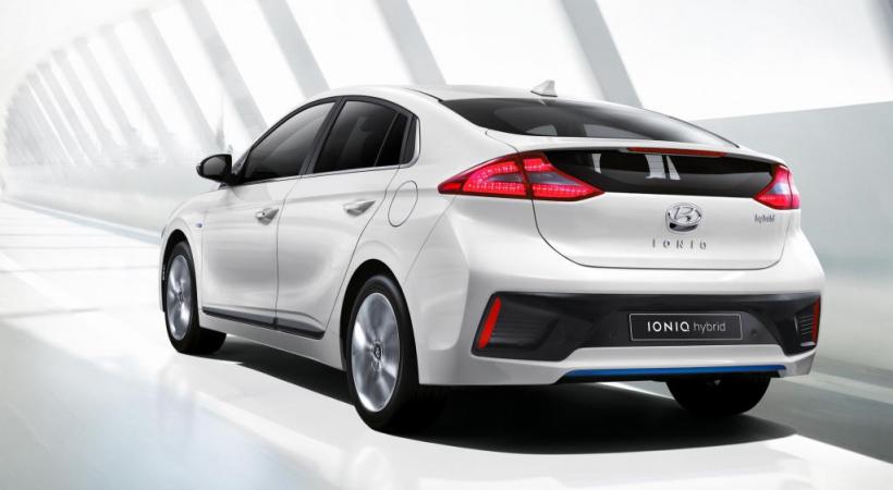 Triple proposition de Hyundai avec Ioniq