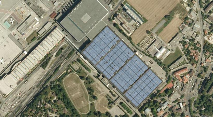 Le toit de Palexpo est recouvert de panneaux photovoltaïques. DR 