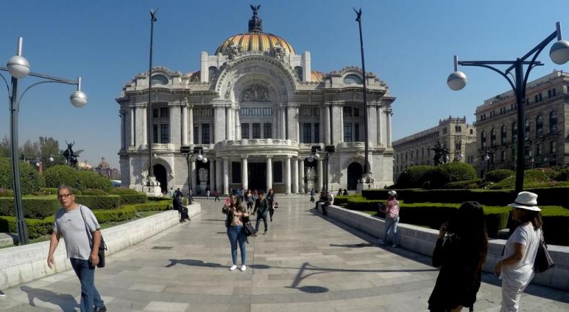 Le palais des beaux-arts, premier opéra de Mexico, achevé en 1934. BP 