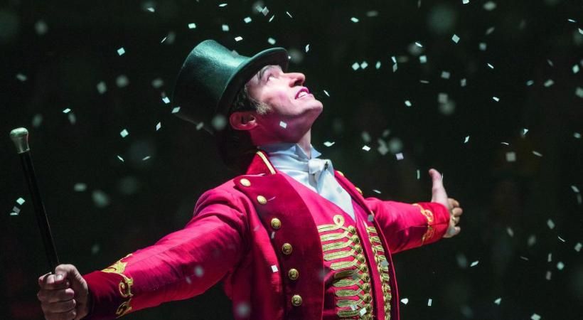 Dans «The Greatest Showman», Hugh Jackman endosse le costume de Phileas Barnum, un nom qui a marqué l’art du cirque. 2018 TWENTIETH CENTURY FOX FILM CORPORATION 