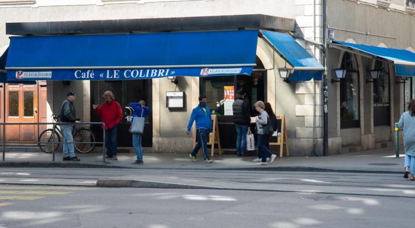 Situé à l’angle de la rue de Carouge et de la rue Dizerens, Le Colibri a rouvert le 11 mai.  STéPHANE CHOLLET