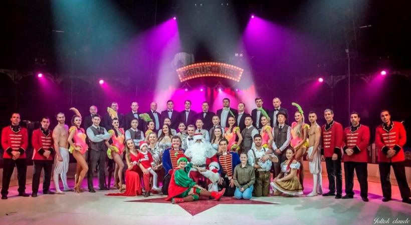 La grande famille du Cirque de Noël fête ses 30 ans. CLAUDE JOLTOK